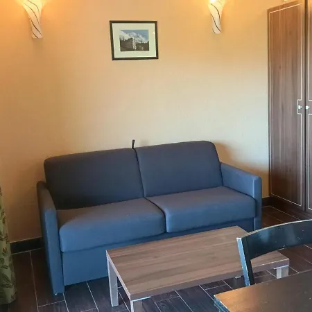 A Avec Terrasse, Piscine Chauffee Et Parking, Proche Du Mercantour - Fr-1-165b-43