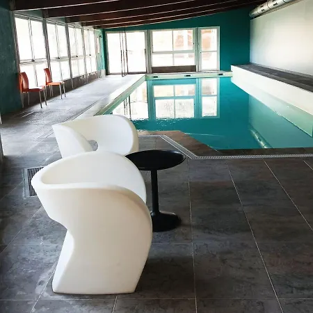 A Avec Terrasse, Piscine Chauffee Et Parking, Proche Du Mercantour - Fr-1-165b-43 Jausiers