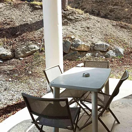 A Avec Piscine, Parking Et Animaux Admis - Fr-1-165b-43 *